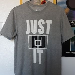 Grey Nike basketball "just do it" t-shirt